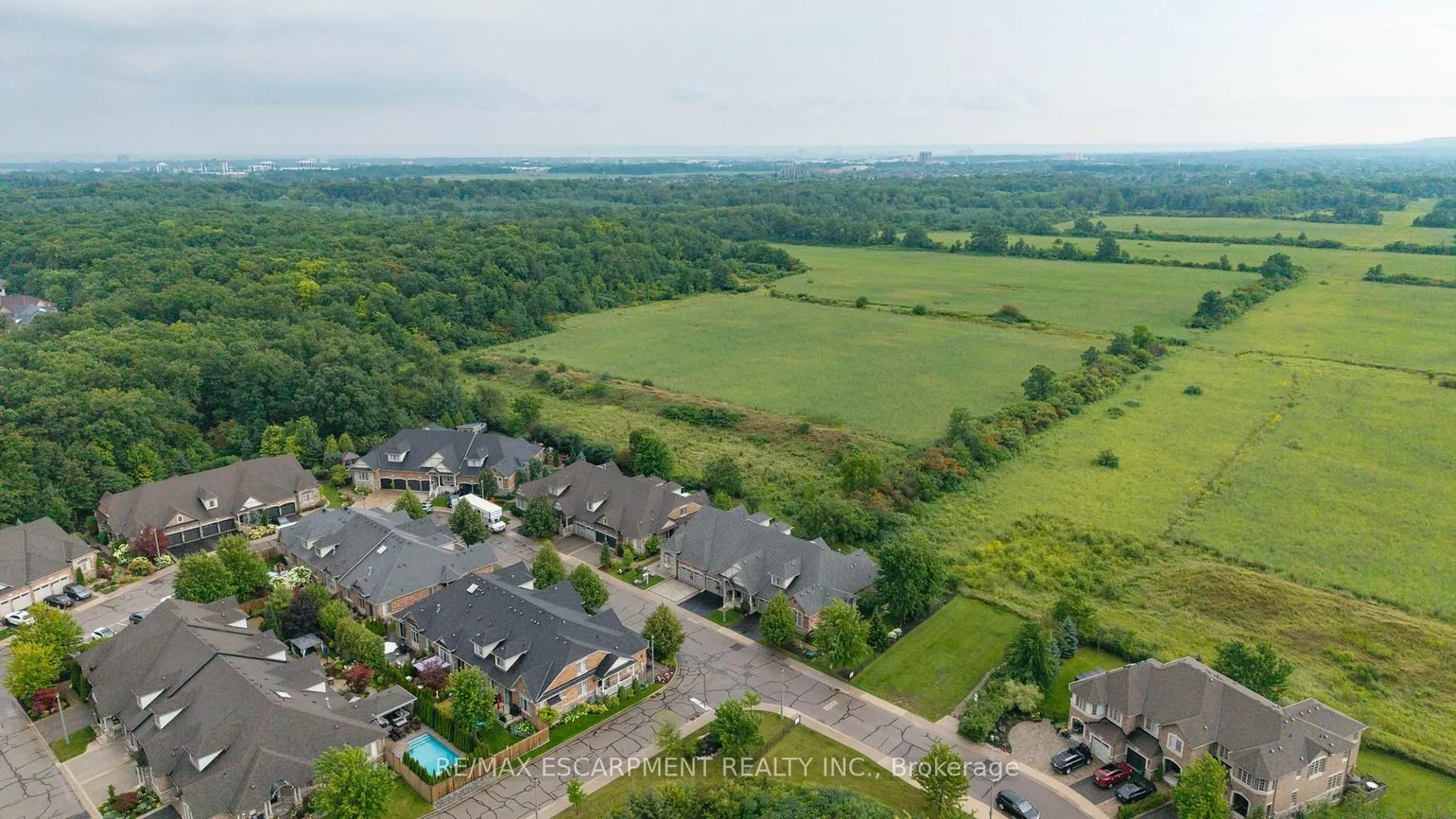 3353, Liptay, 1000 - BC Bronte Creek, Oakville