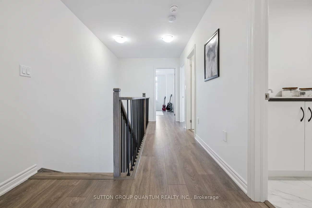3040, Robert Lamb, 1010 - JM Joshua Meadows, Oakville