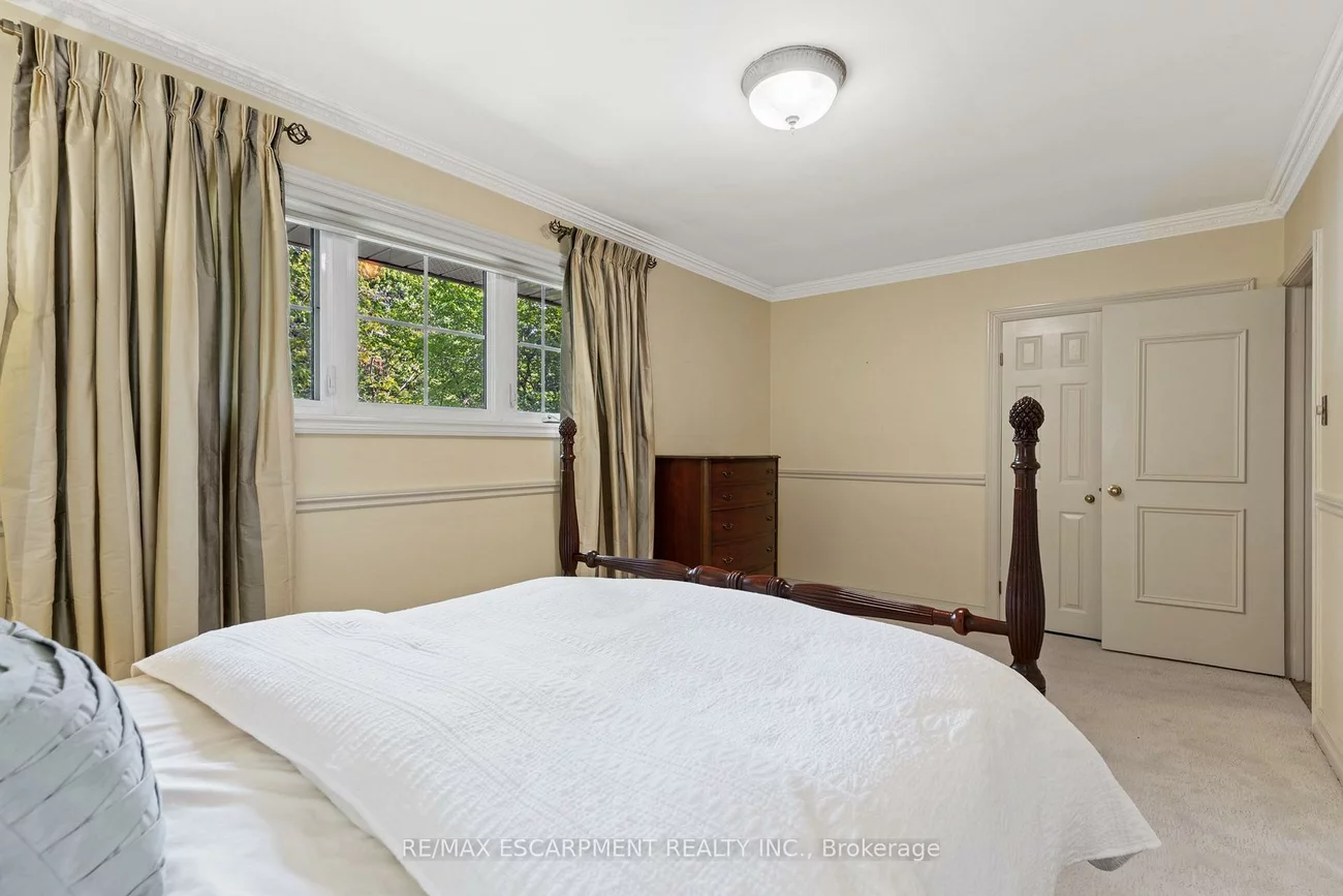 401, Cairncroft, 1011 - MO Morrison, Oakville