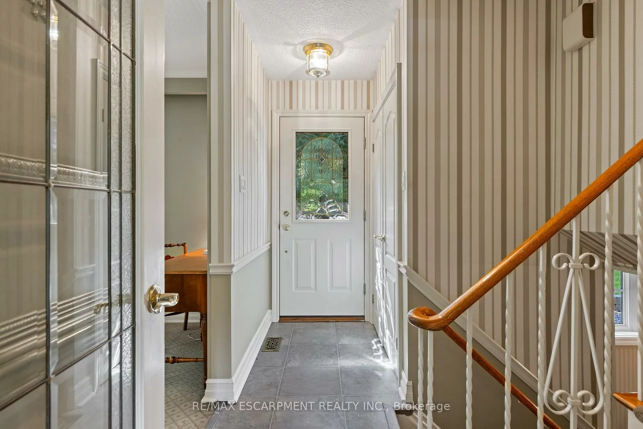 401, Cairncroft, 1011 - MO Morrison, Oakville