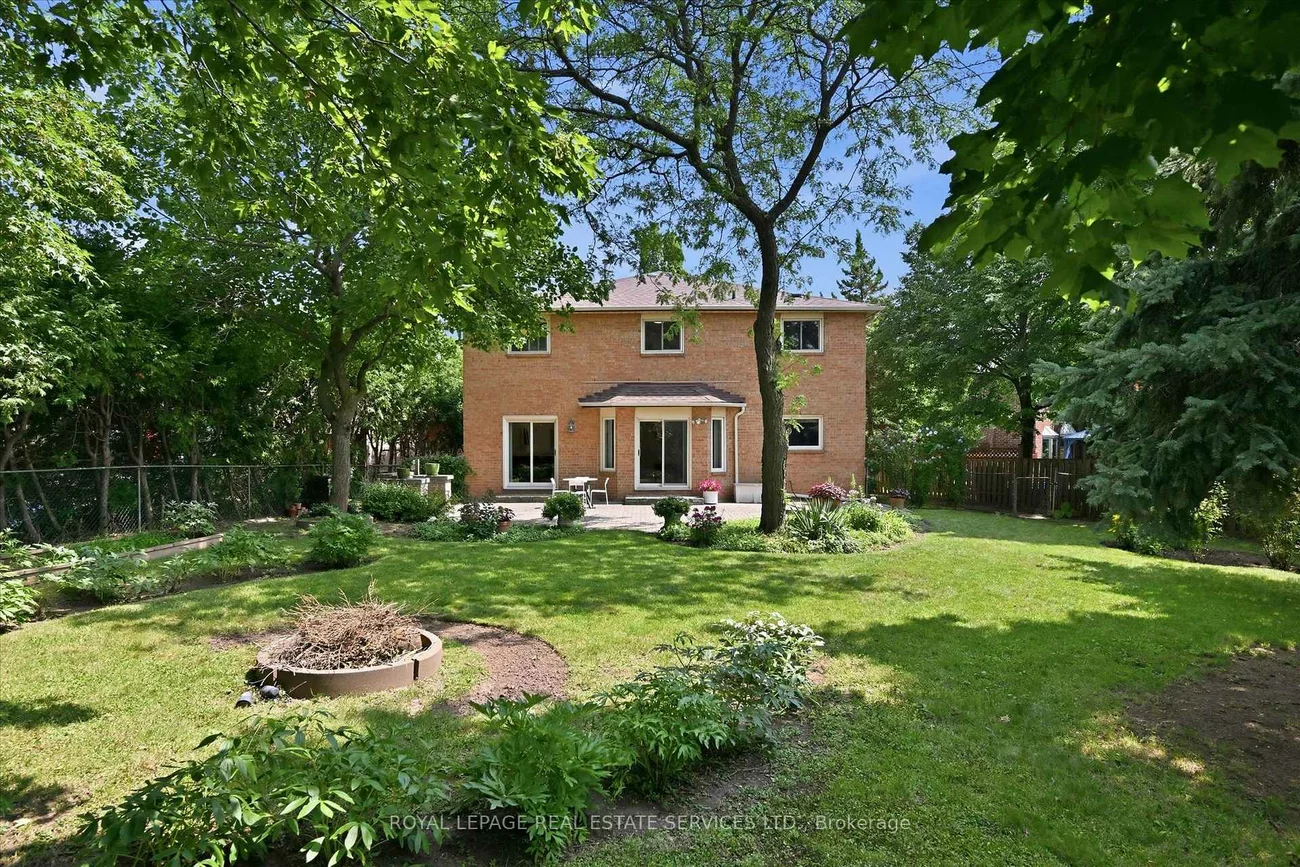 1512, Princeton, 1003 - CP College Park, Oakville