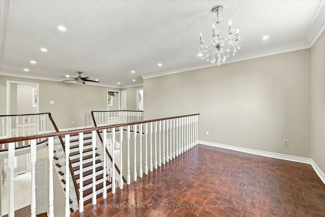 1512, Princeton, 1003 - CP College Park, Oakville