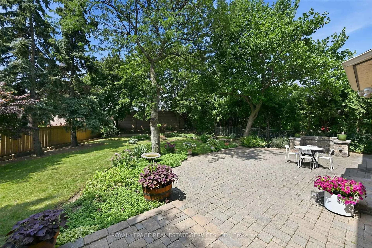 1512, Princeton, 1003 - CP College Park, Oakville