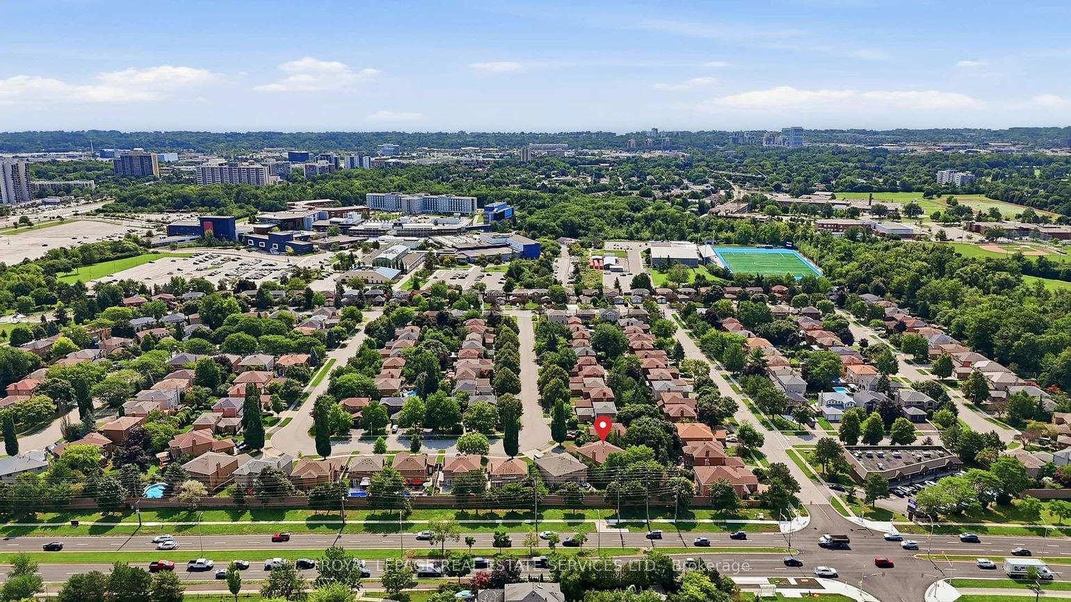 1512, Princeton, 1003 - CP College Park, Oakville