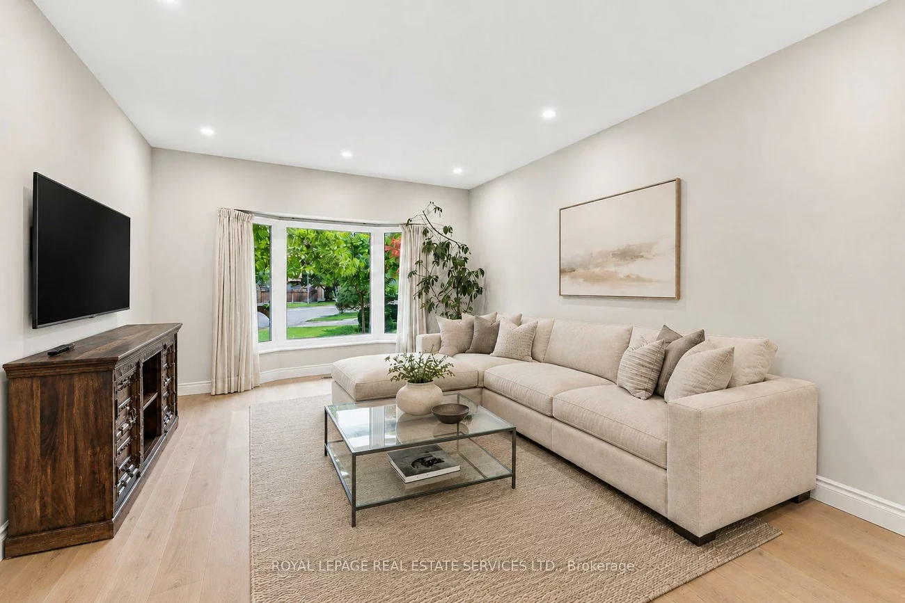 1512, Princeton, 1003 - CP College Park, Oakville