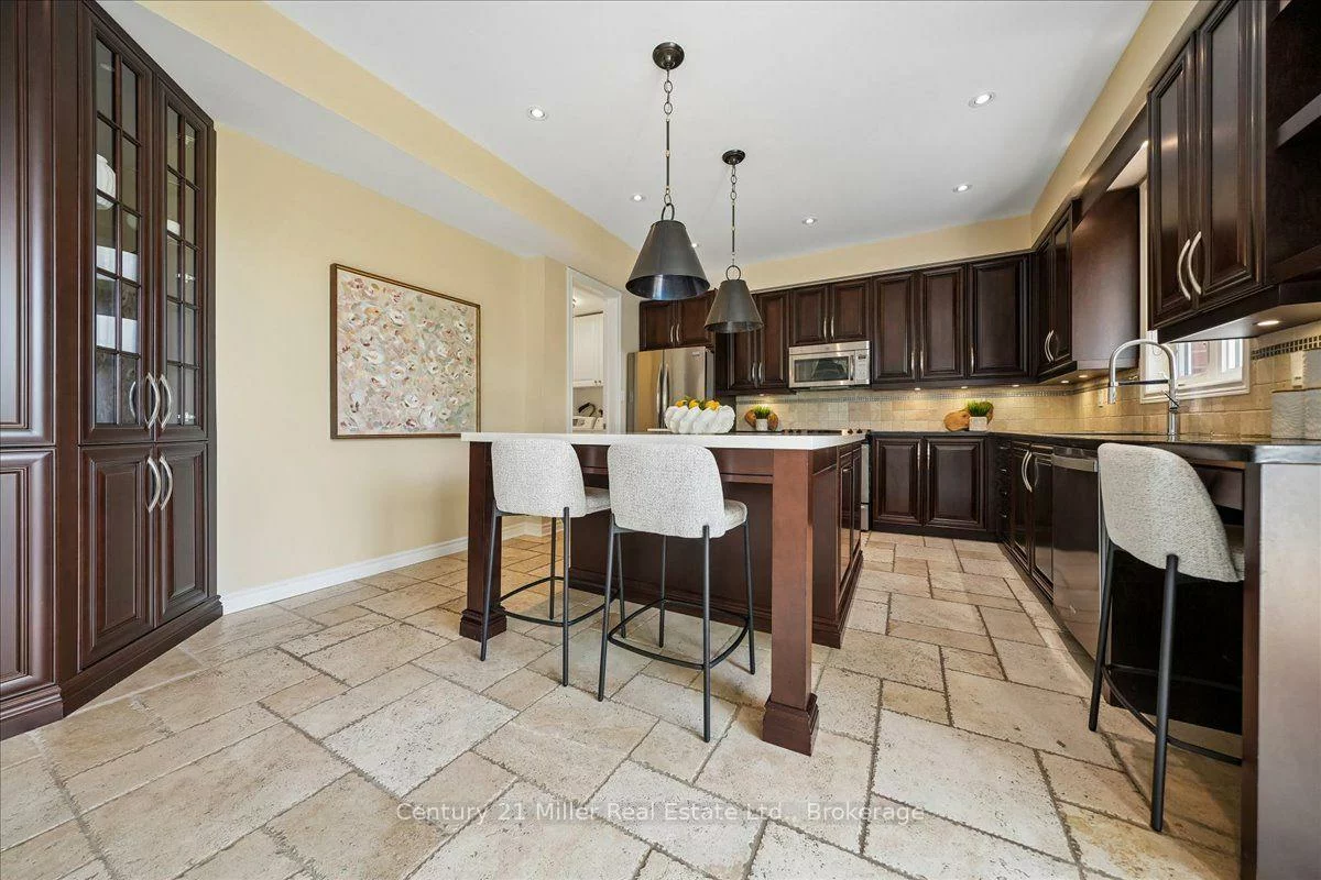 2350, Valleyridge, 1000 - BC Bronte Creek, Oakville