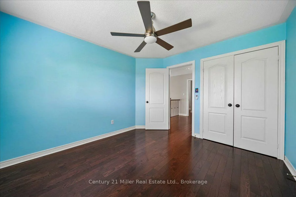 2350, Valleyridge, 1000 - BC Bronte Creek, Oakville