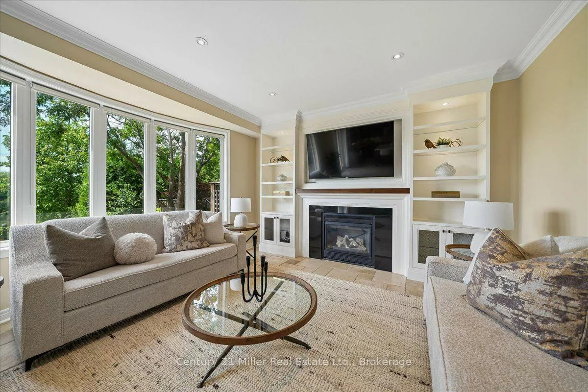 2350, Valleyridge, 1000 - BC Bronte Creek, Oakville