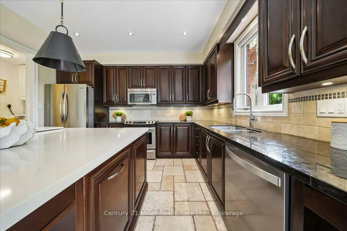 2350, Valleyridge, 1000 - BC Bronte Creek, Oakville
