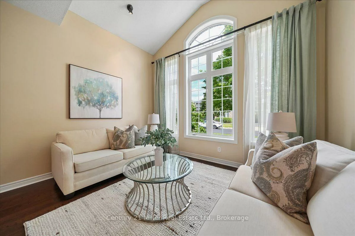 2350, Valleyridge, 1000 - BC Bronte Creek, Oakville