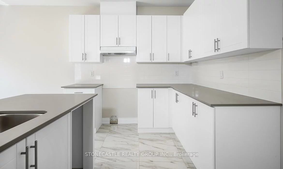 1242, Anthonia, 1010 - JM Joshua Meadows, Oakville