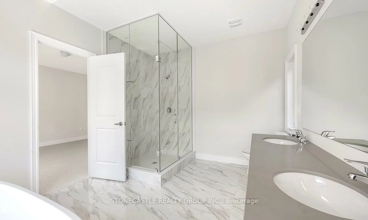 1242, Anthonia, 1010 - JM Joshua Meadows, Oakville