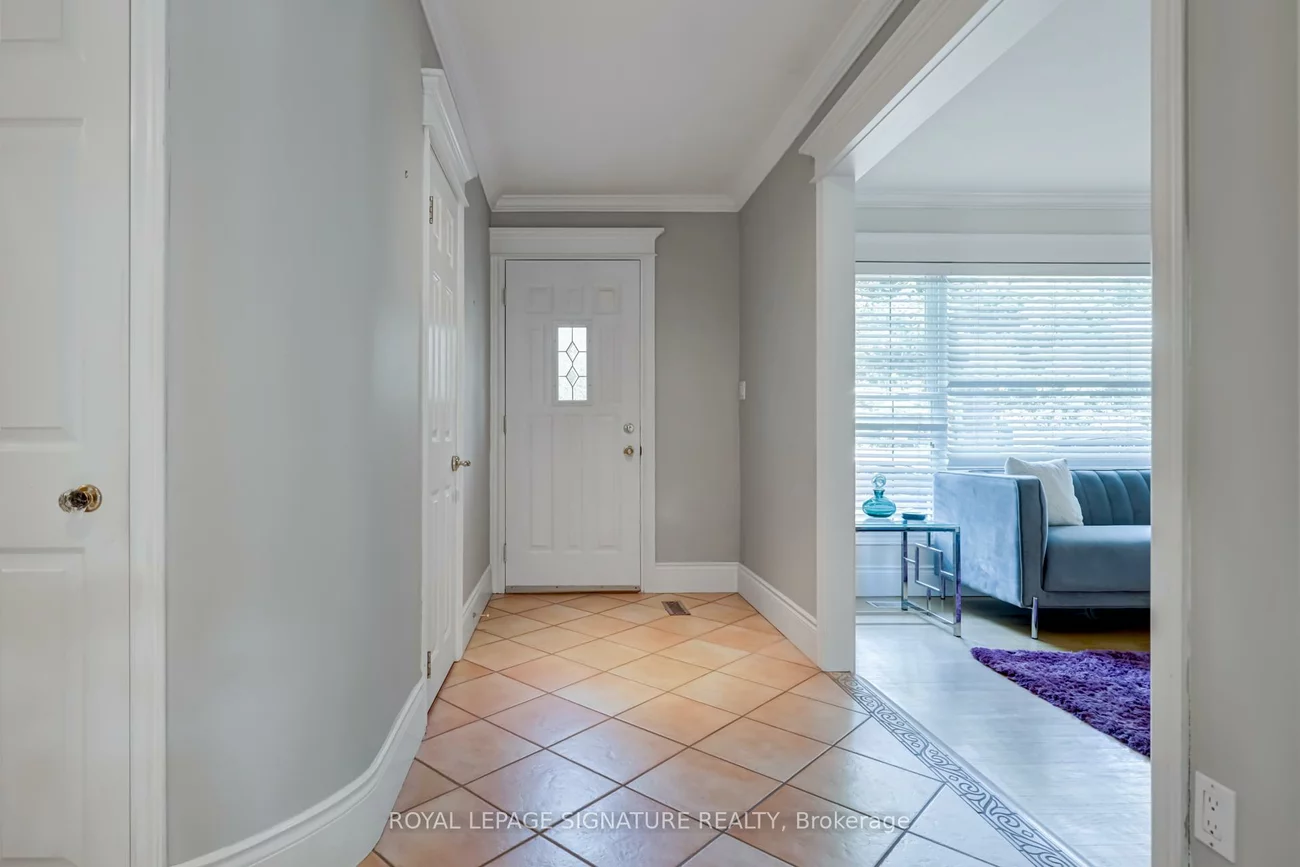 383, Maplehurst, 1001 - BR Bronte, Oakville