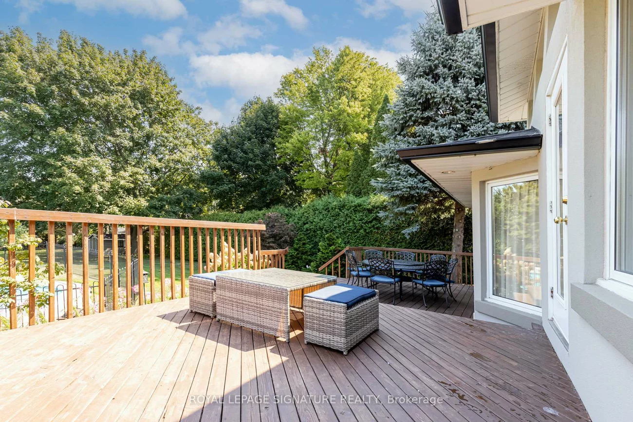 383, Maplehurst, 1001 - BR Bronte, Oakville
