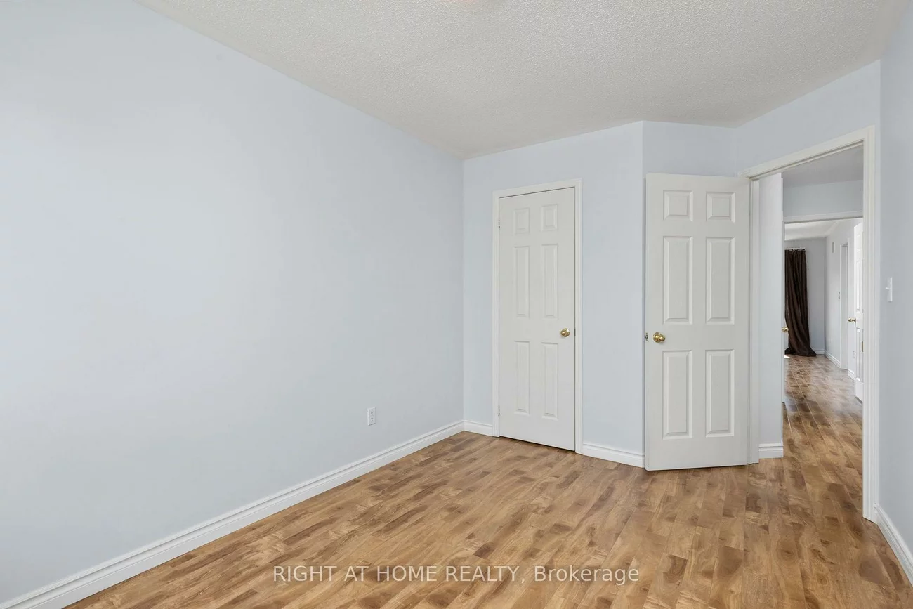 3128, Robert Brown, 1008 - GO Glenorchy, Oakville