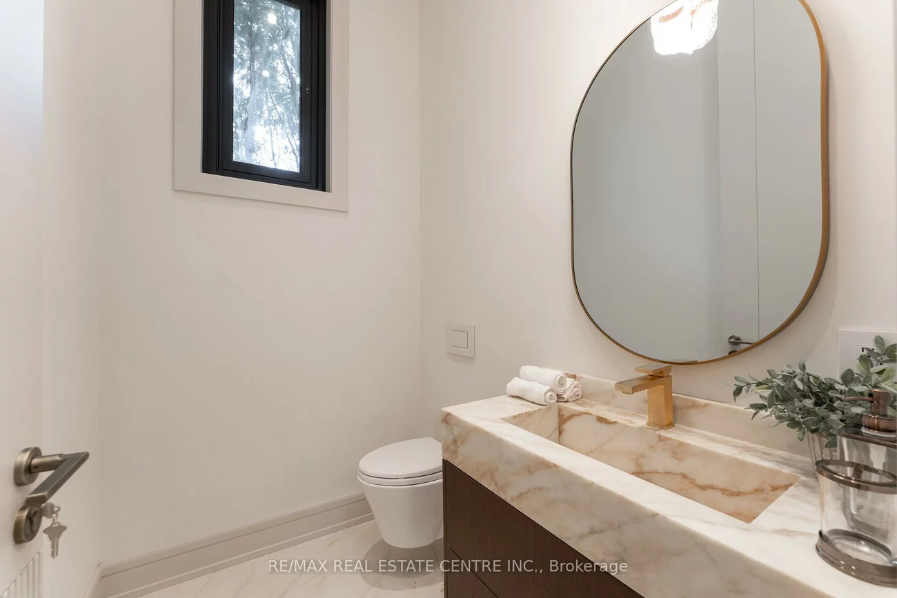 491, Fourth, 1020 - WO West, Oakville