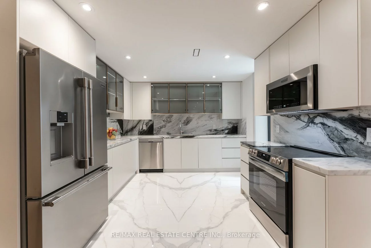 491, Fourth, 1020 - WO West, Oakville