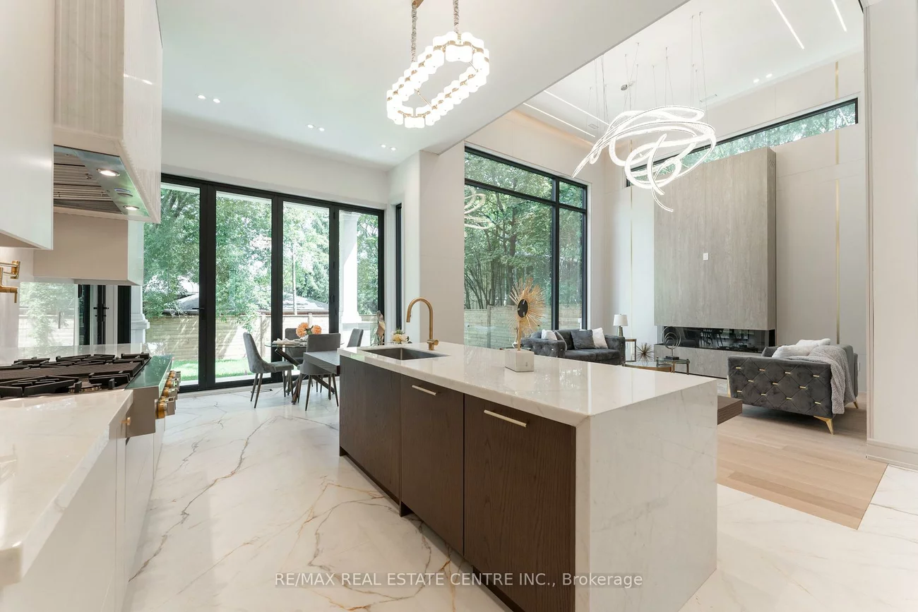 491, Fourth, 1020 - WO West, Oakville