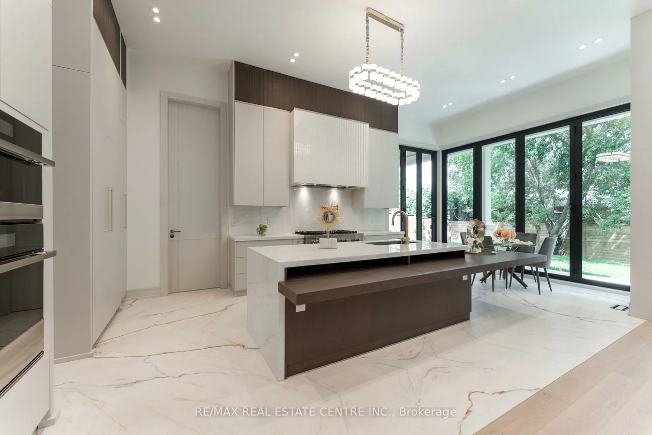 491, Fourth, 1020 - WO West, Oakville