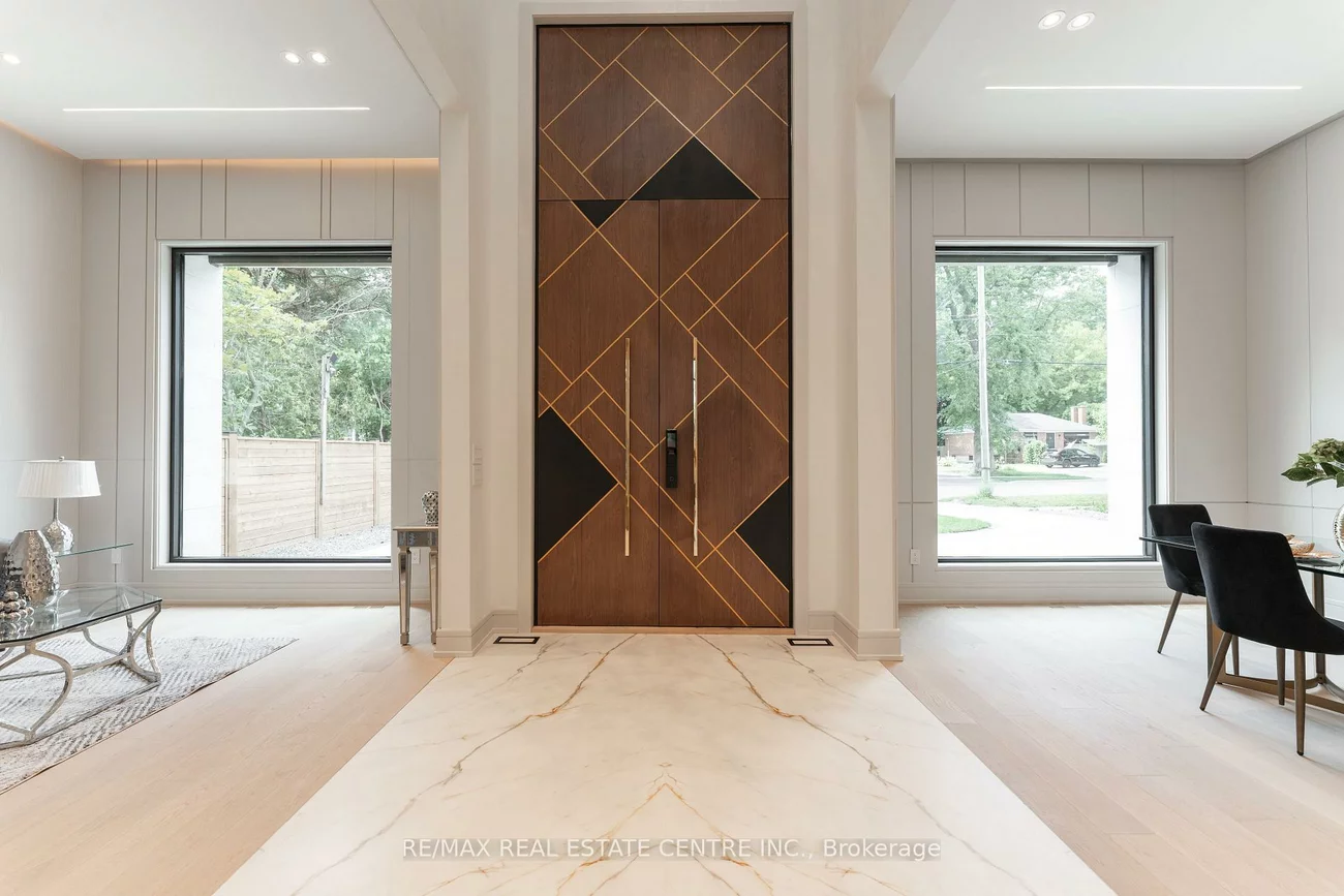 491, Fourth, 1020 - WO West, Oakville