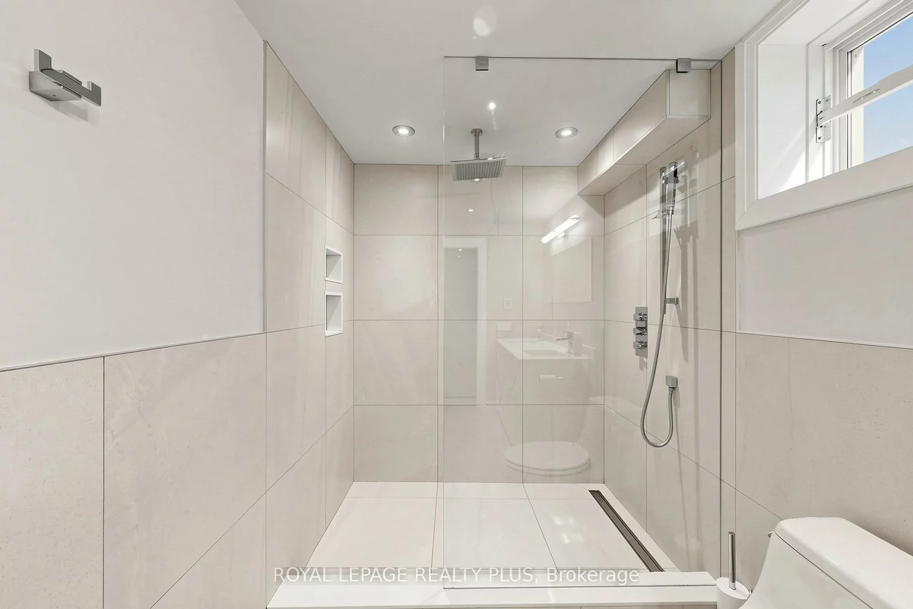 239, Westfield, 1015 - RO River Oaks, Oakville