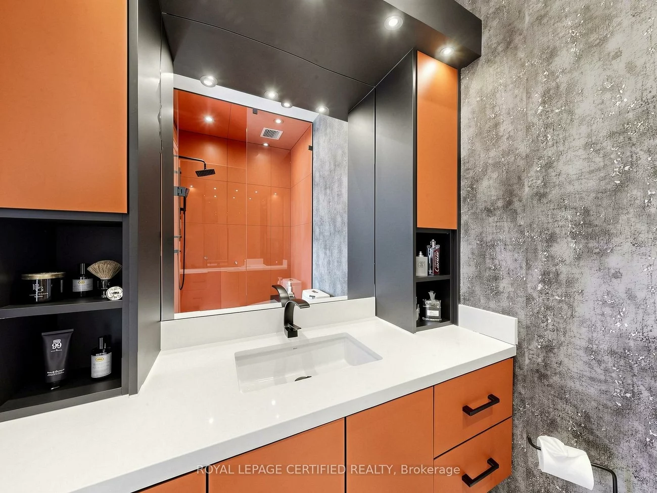 2378, Rebecca, 1001 - BR Bronte, Oakville