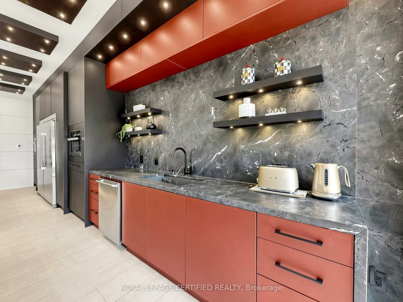 2378, Rebecca, 1001 - BR Bronte, Oakville