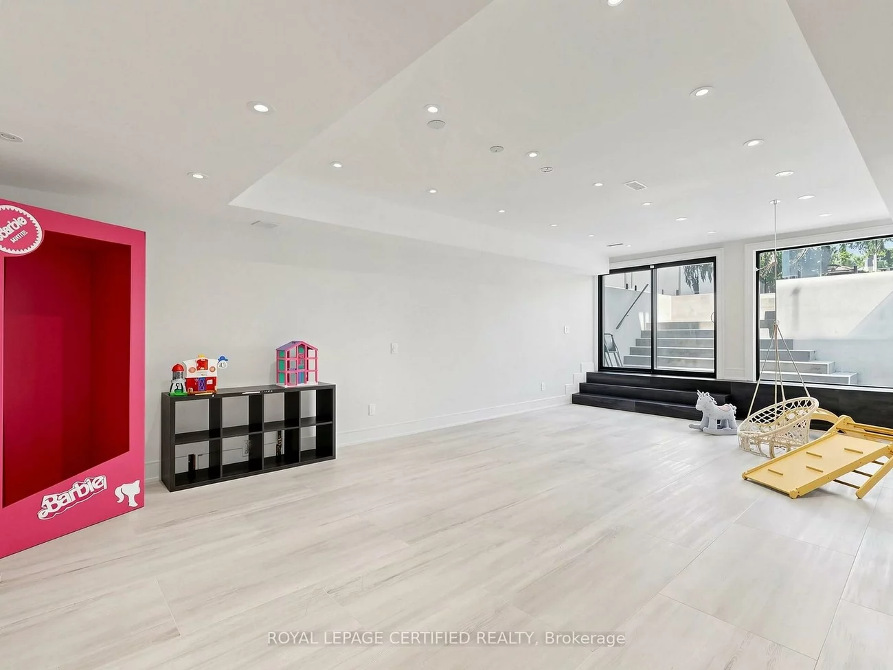 2378, Rebecca, 1001 - BR Bronte, Oakville