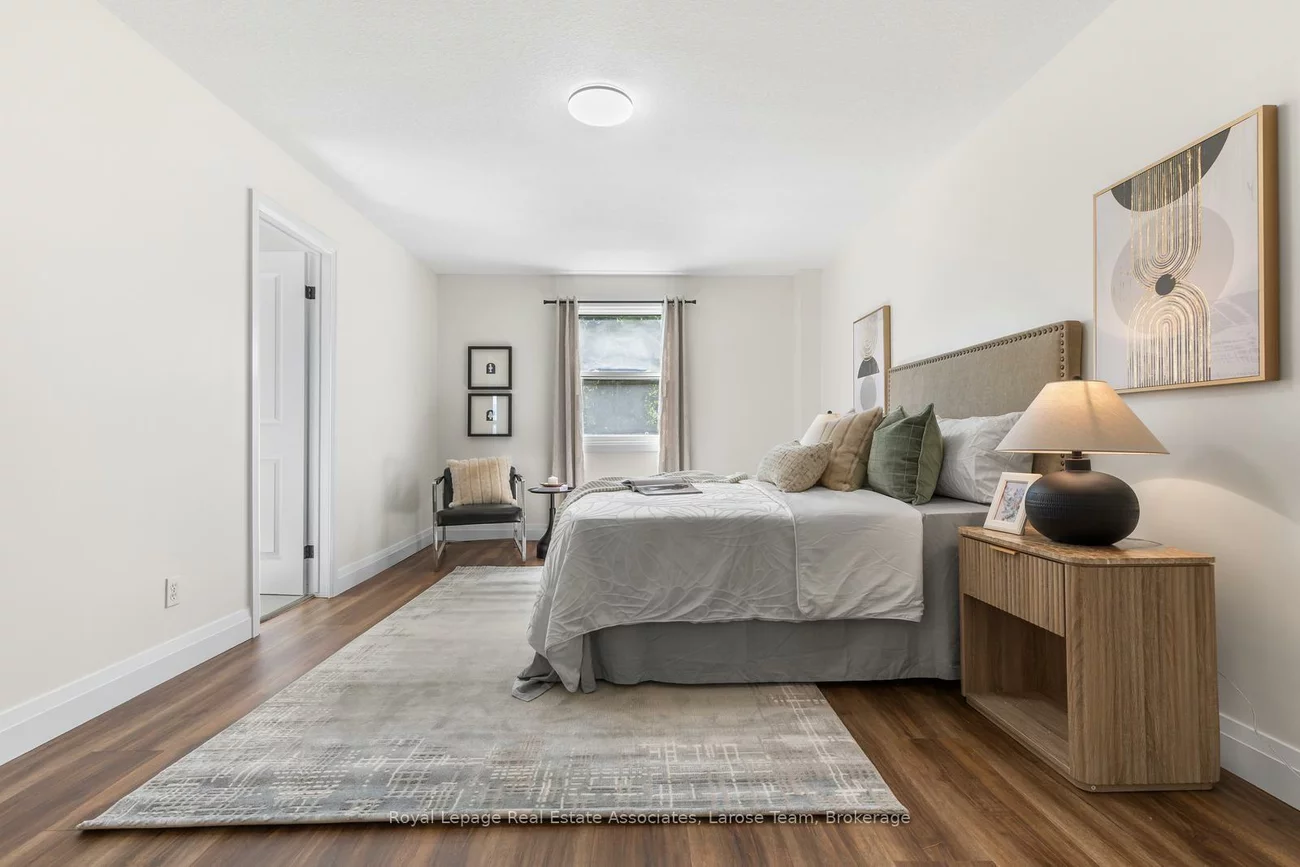 3243, Ulman, 1001 - BR Bronte, Oakville