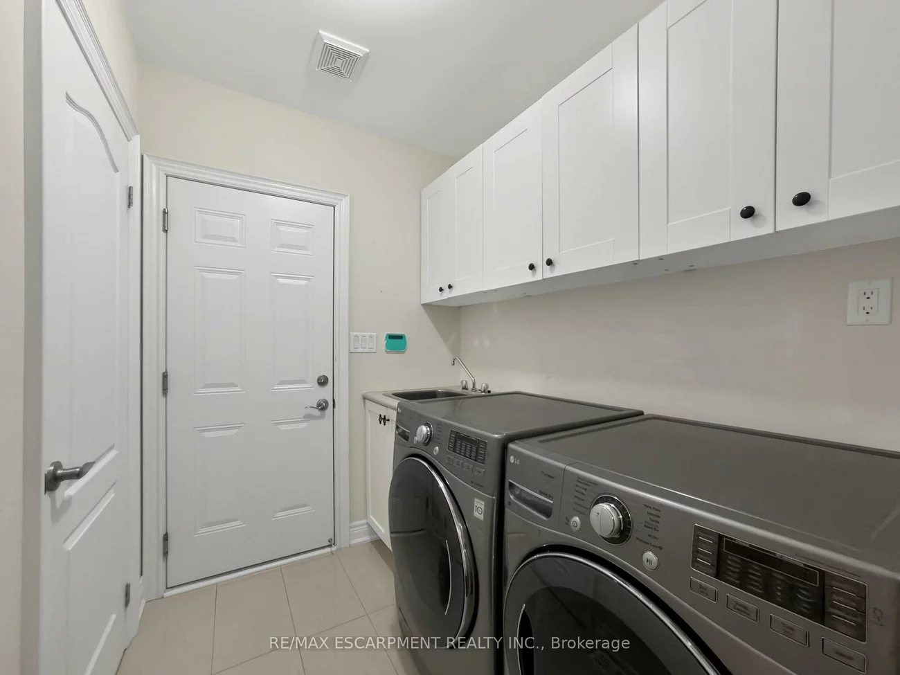 1239, Baldwin, 1011 - MO Morrison, Oakville