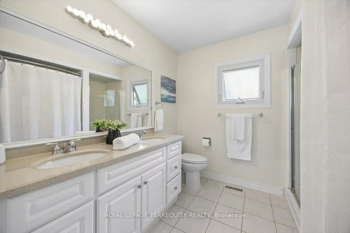 1207, Dogwood, 1004 - CV Clearview, Oakville