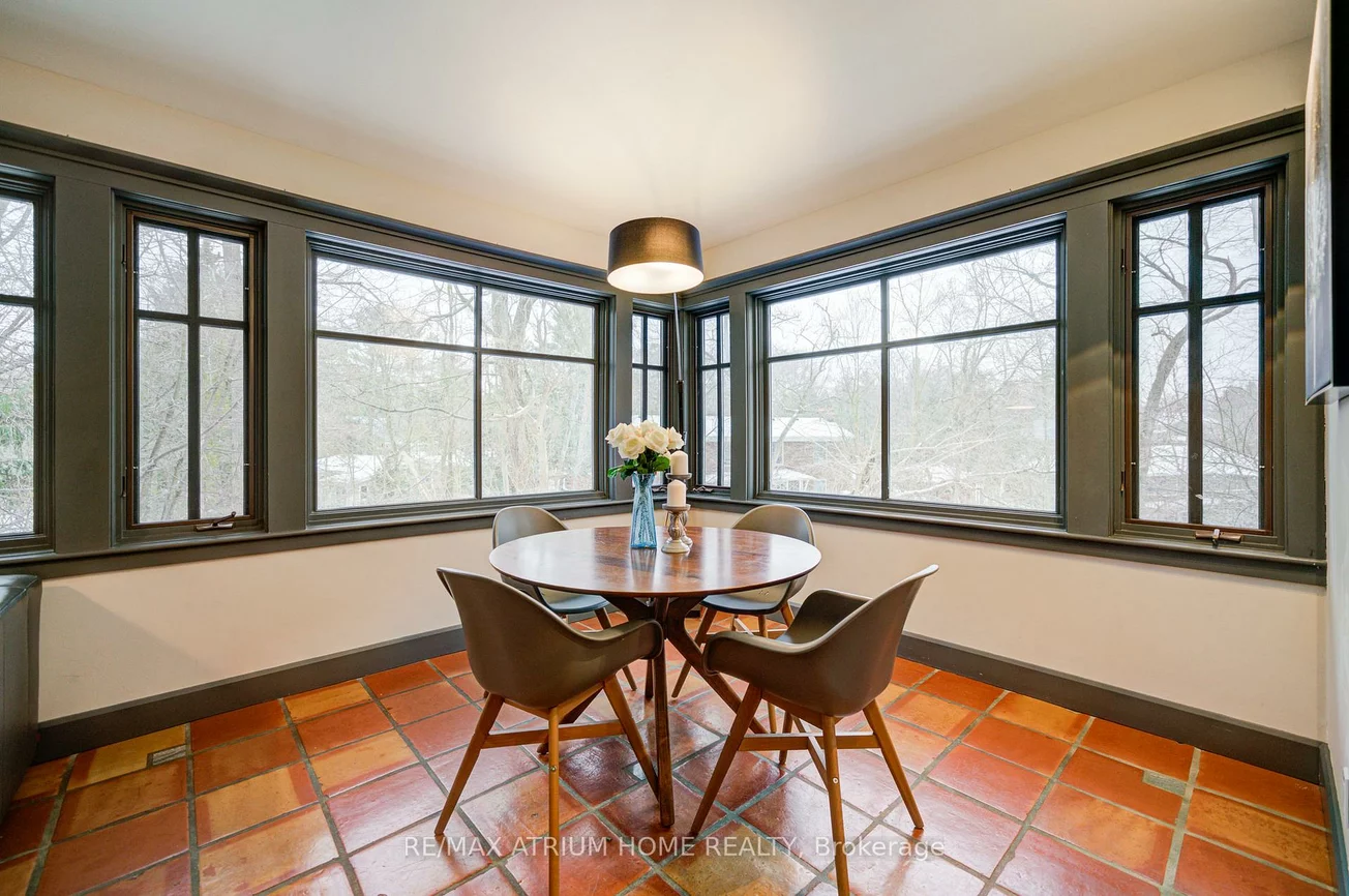 223, Trelawn, 1011 - MO Morrison, Oakville