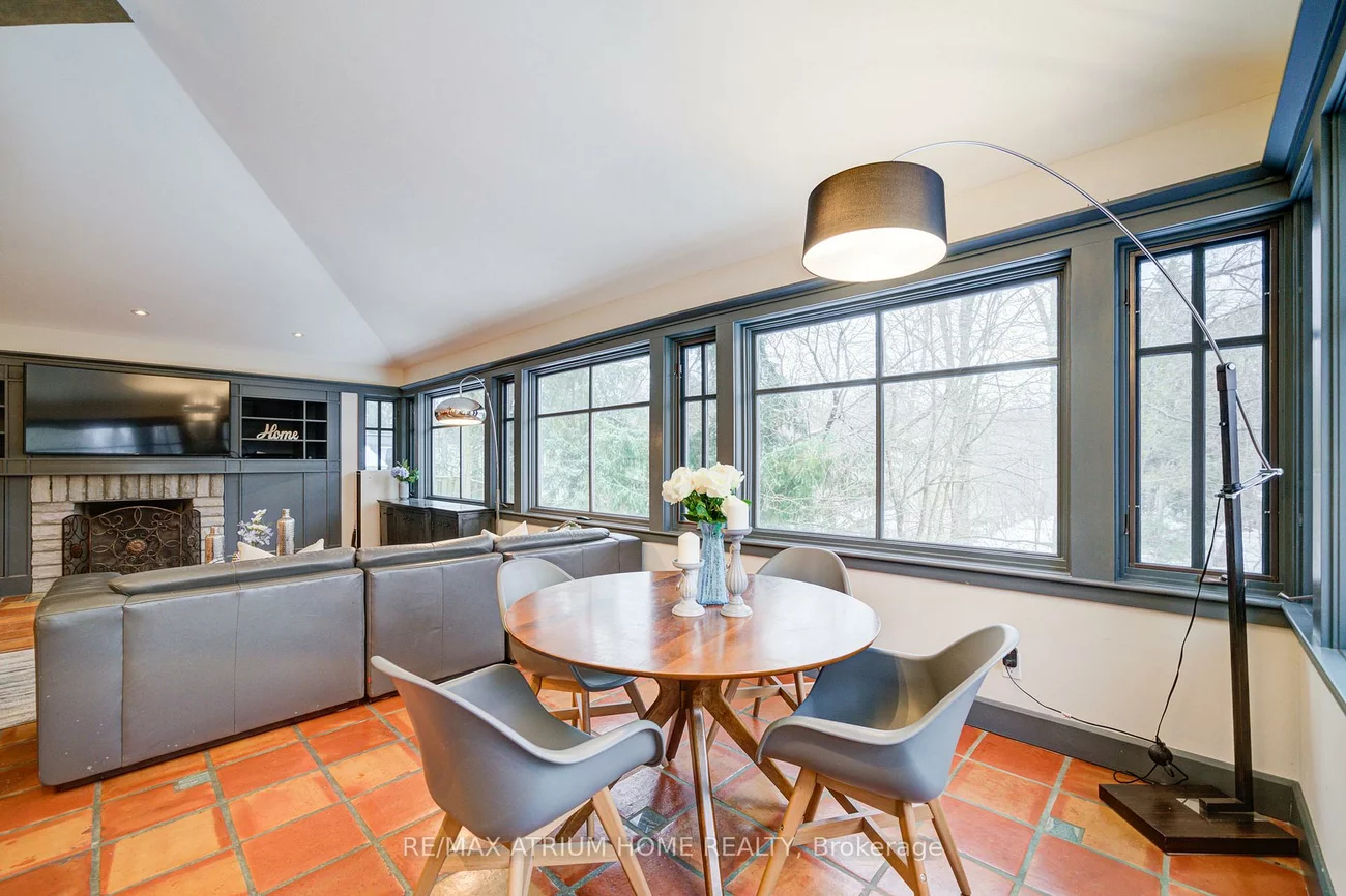 223, Trelawn, 1011 - MO Morrison, Oakville