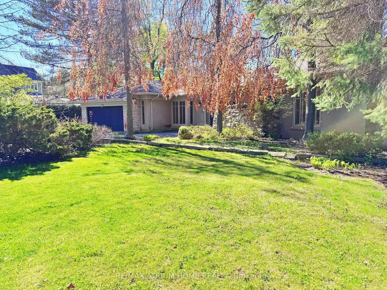 223, Trelawn, 1011 - MO Morrison, Oakville