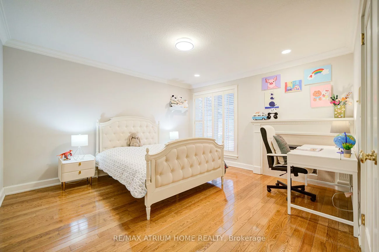 223, Trelawn, 1011 - MO Morrison, Oakville