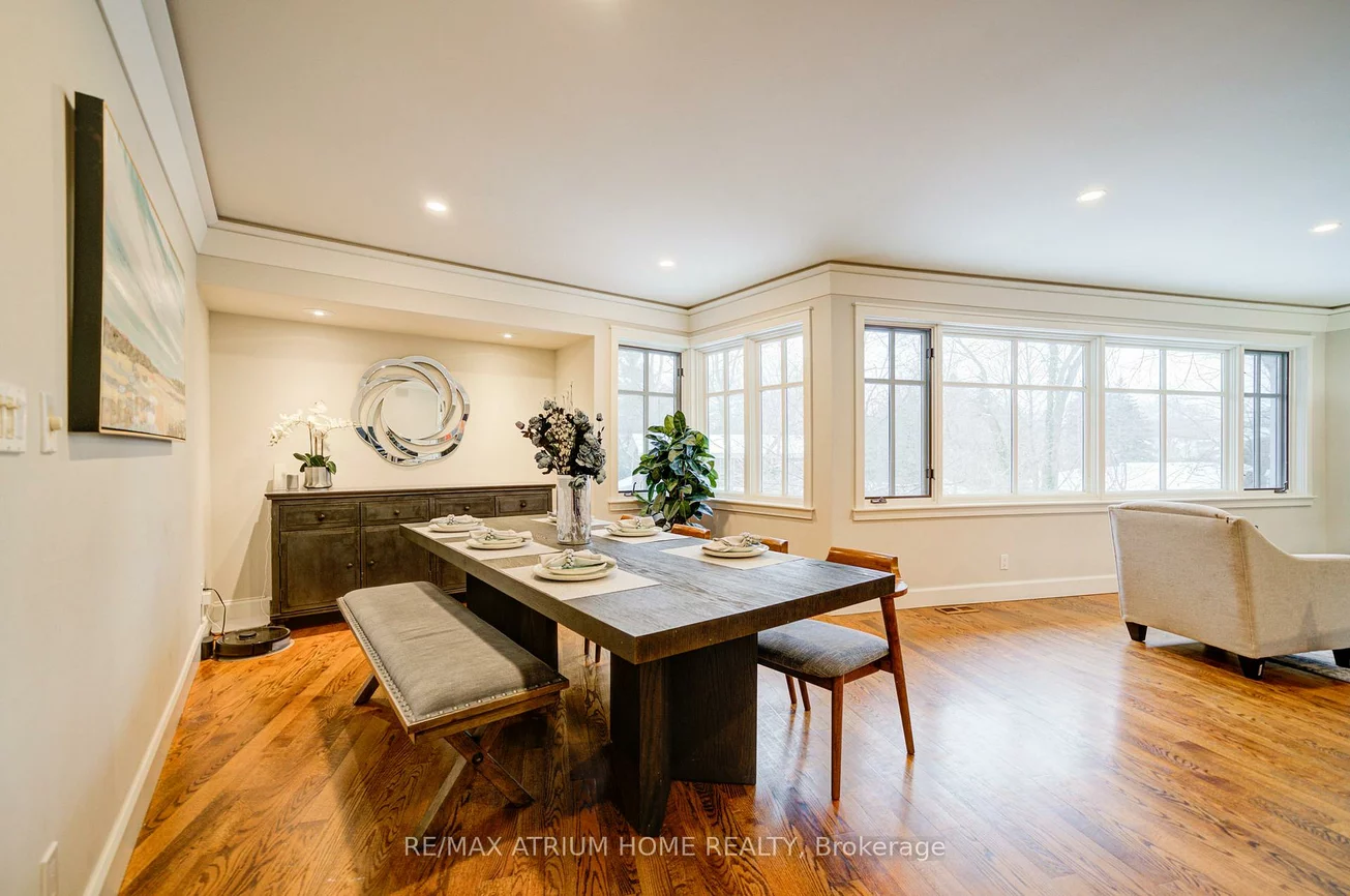 223, Trelawn, 1011 - MO Morrison, Oakville