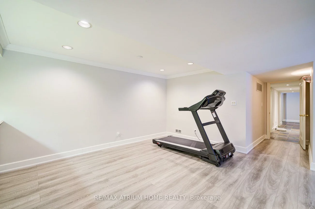 223, Trelawn, 1011 - MO Morrison, Oakville
