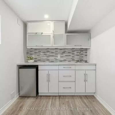 2241, Glazebrook, 1019 - WM Westmount, Oakville