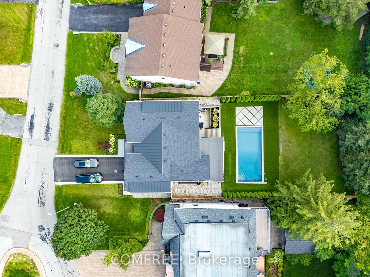 1114, TRUMAN, 1003 - CP College Park, Oakville