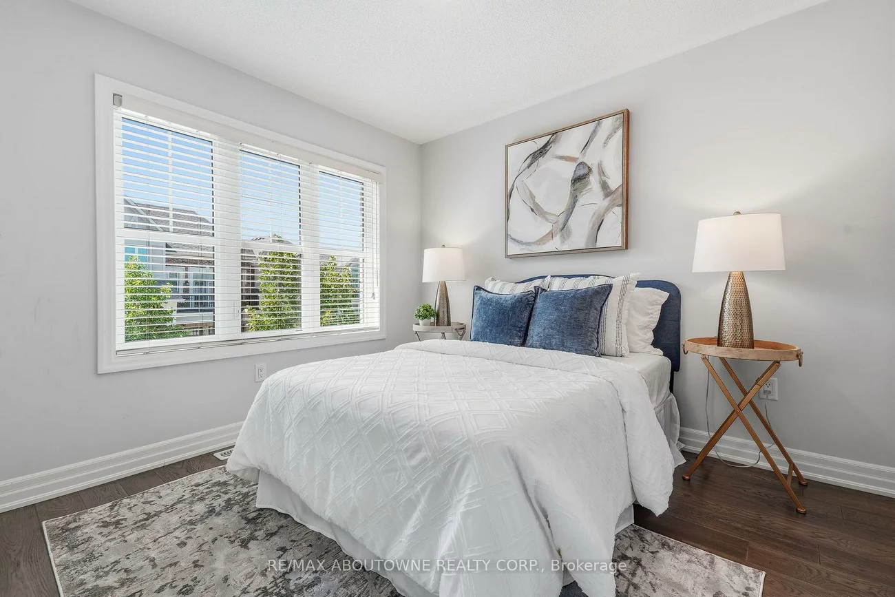 290, Wisteria, 1008 - GO Glenorchy, Oakville