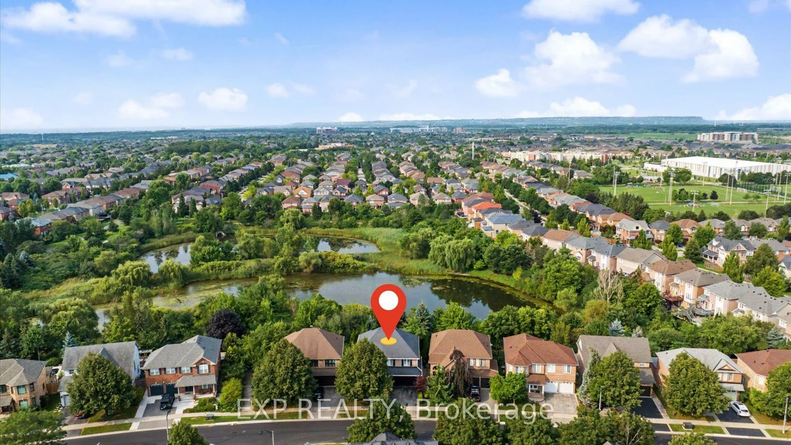 2376, Oakhaven, 1022 - WT West Oak Trails, Oakville