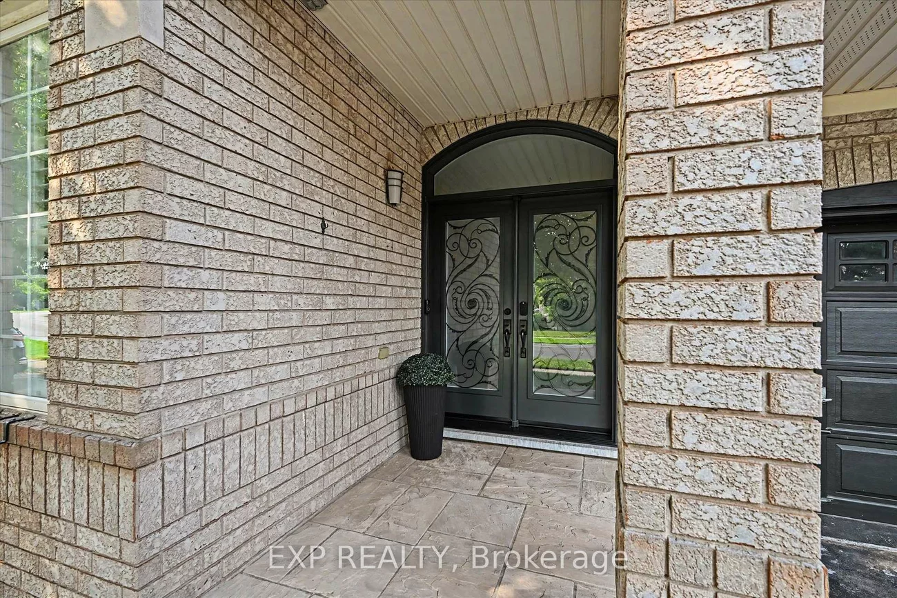 2376, Oakhaven, 1022 - WT West Oak Trails, Oakville