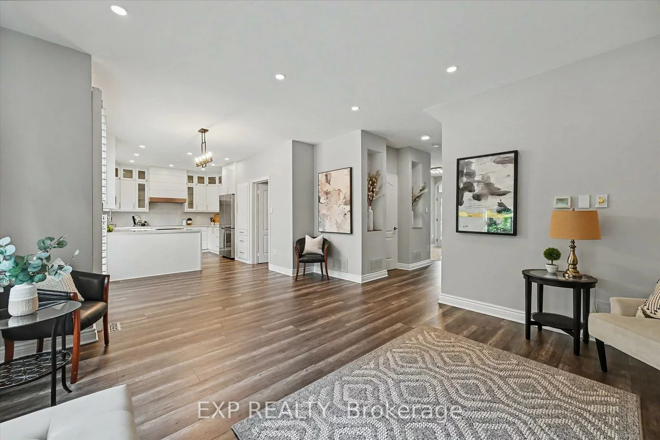2376, Oakhaven, 1022 - WT West Oak Trails, Oakville