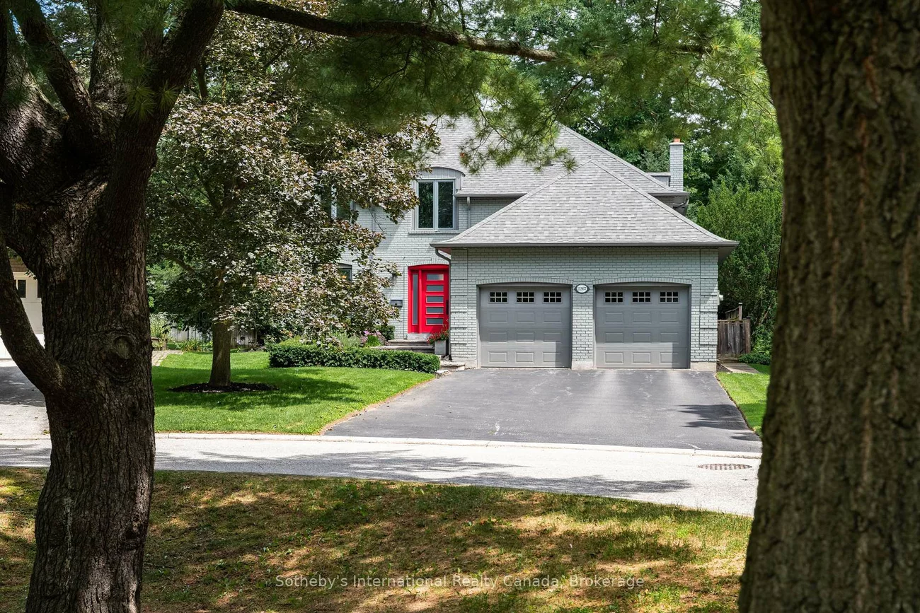 2267, Cedarberry, 1006 - FD Ford, Oakville