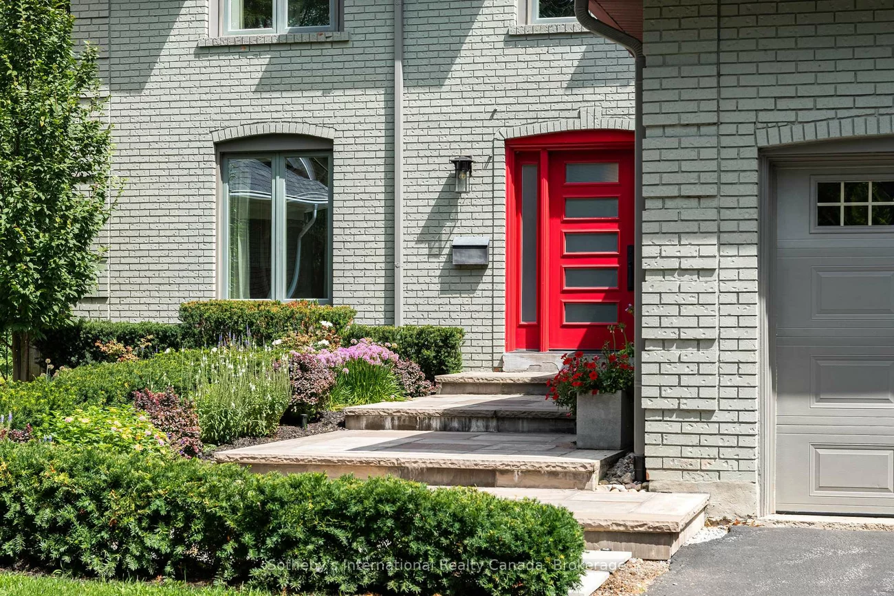 2267, Cedarberry, 1006 - FD Ford, Oakville