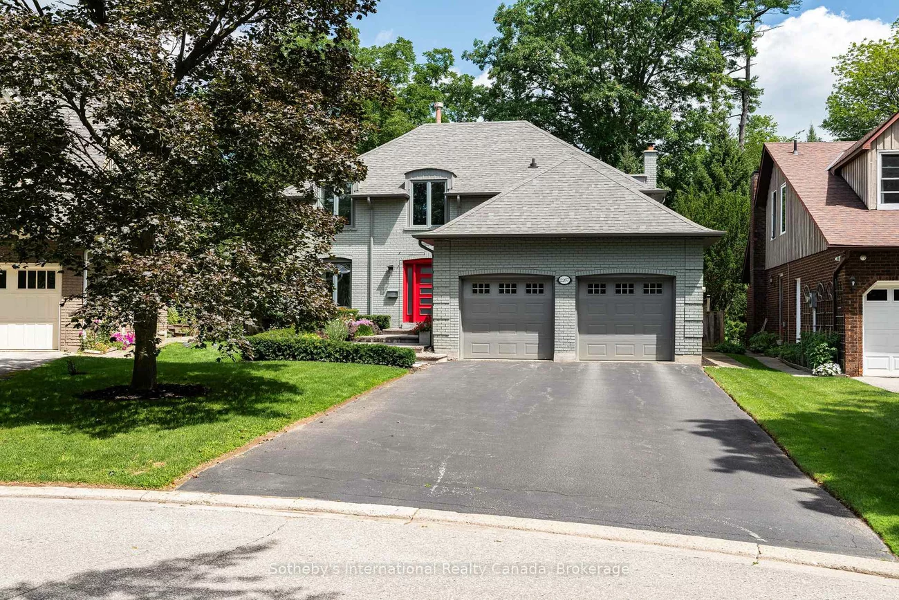 2267, Cedarberry, 1006 - FD Ford, Oakville