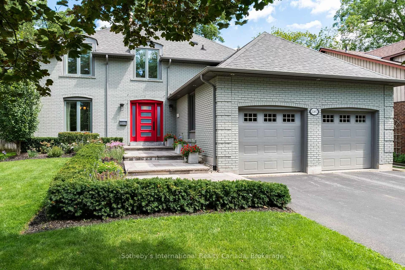 2267, Cedarberry, 1006 - FD Ford, Oakville