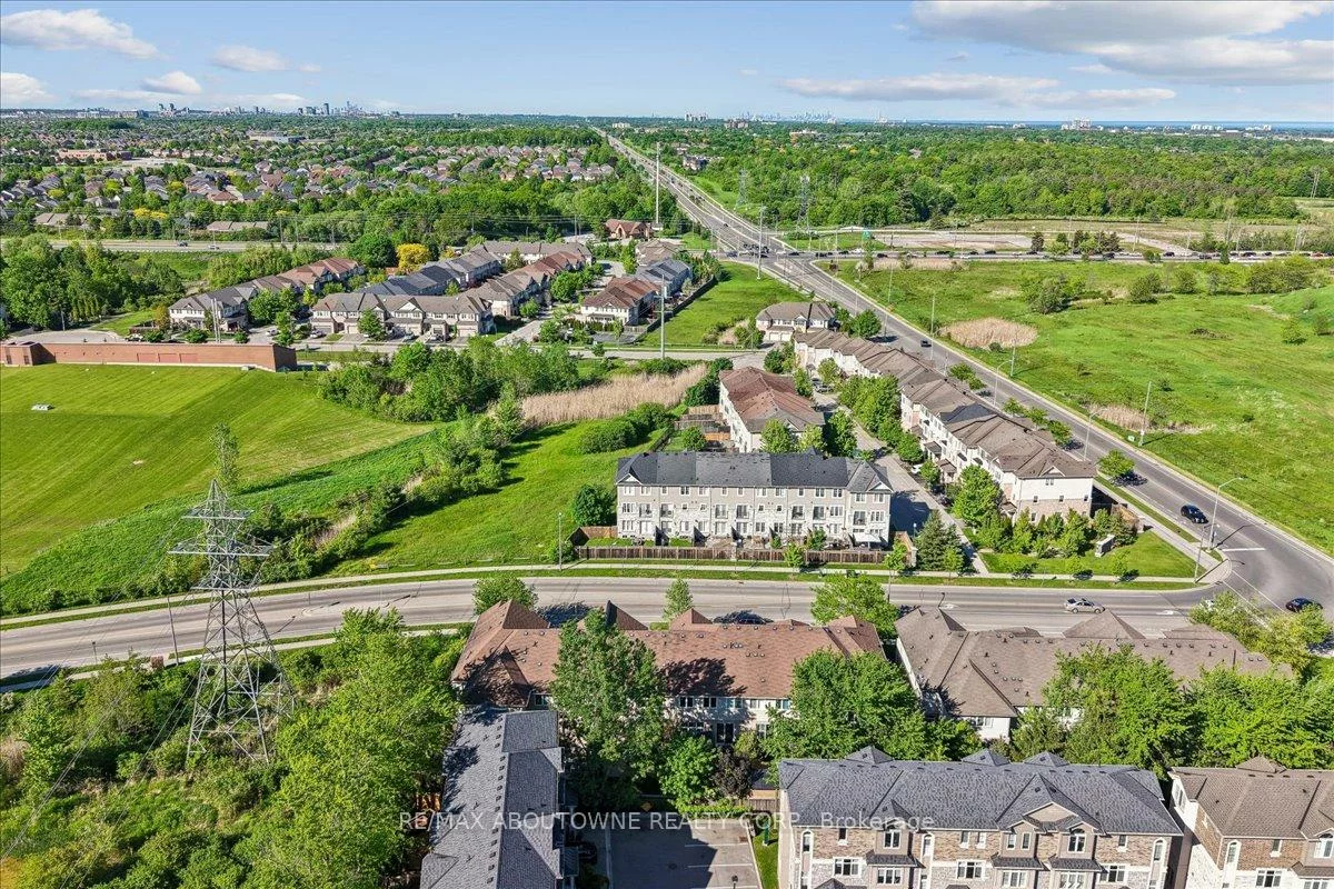 2020, Colonel William, 1000 - BC Bronte Creek, Oakville