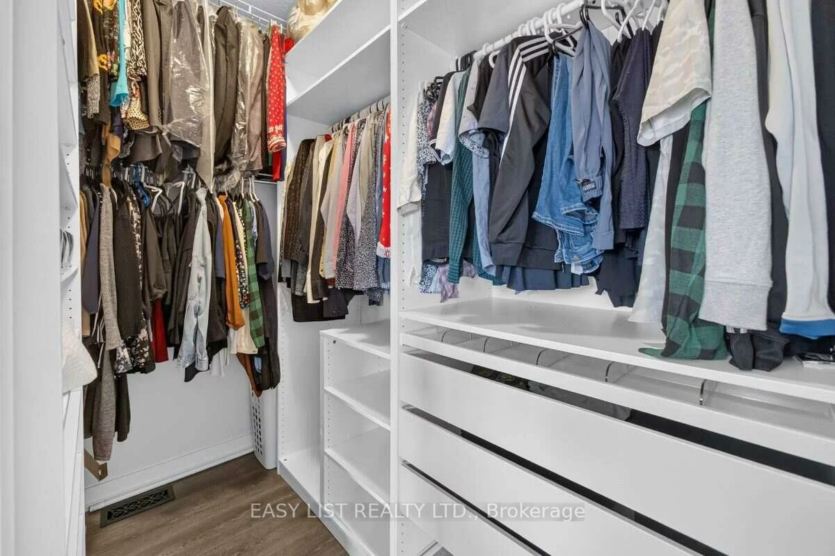 197, Fowley, 1008 - GO Glenorchy, Oakville