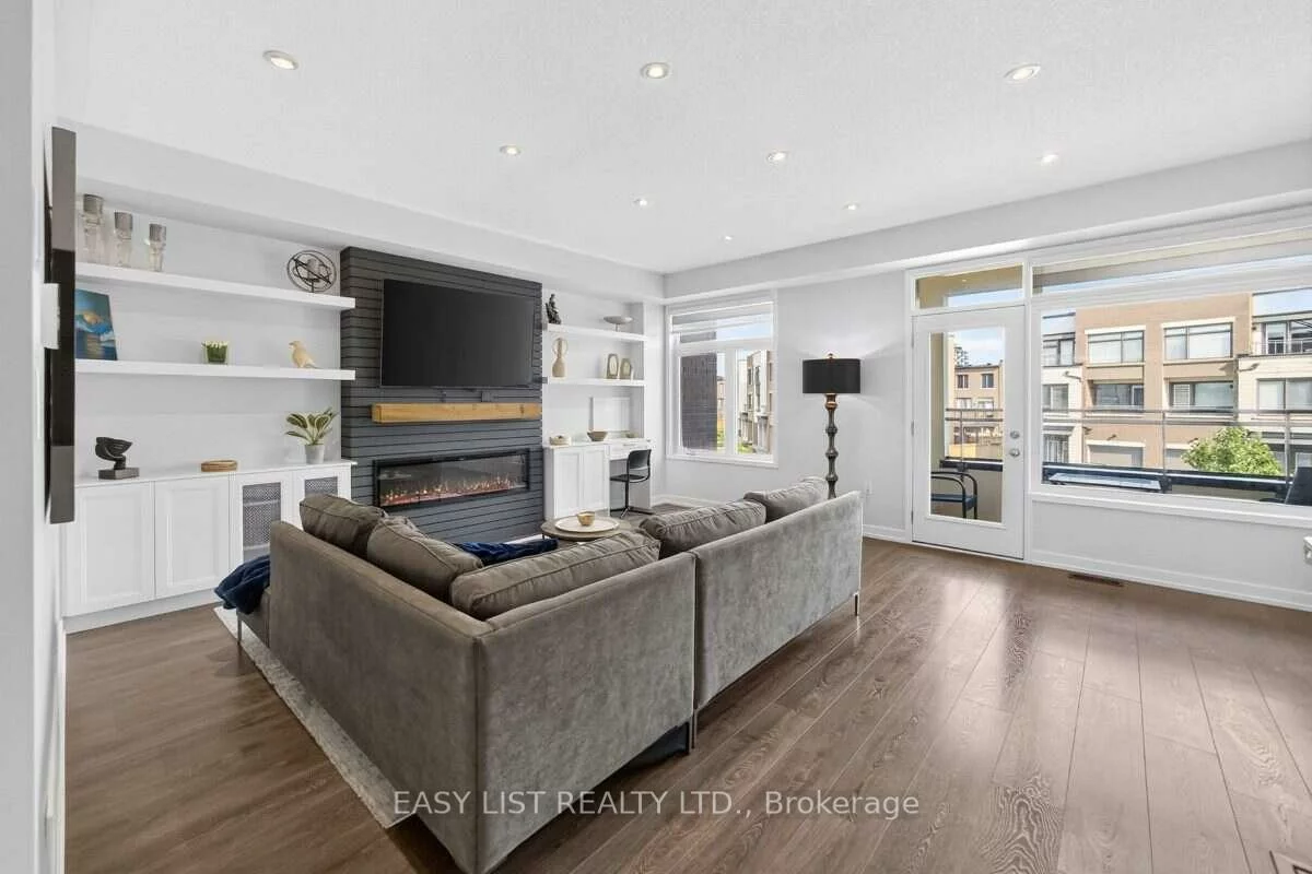 197, Fowley, 1008 - GO Glenorchy, Oakville